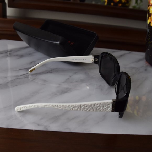 RALPH Ralph Lauren Black and White Polarized Sunglasses - Picture 3 of 9